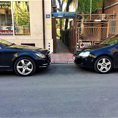 Elegance On A Budget - Rooms For Rent In Sofia Center Exterior foto