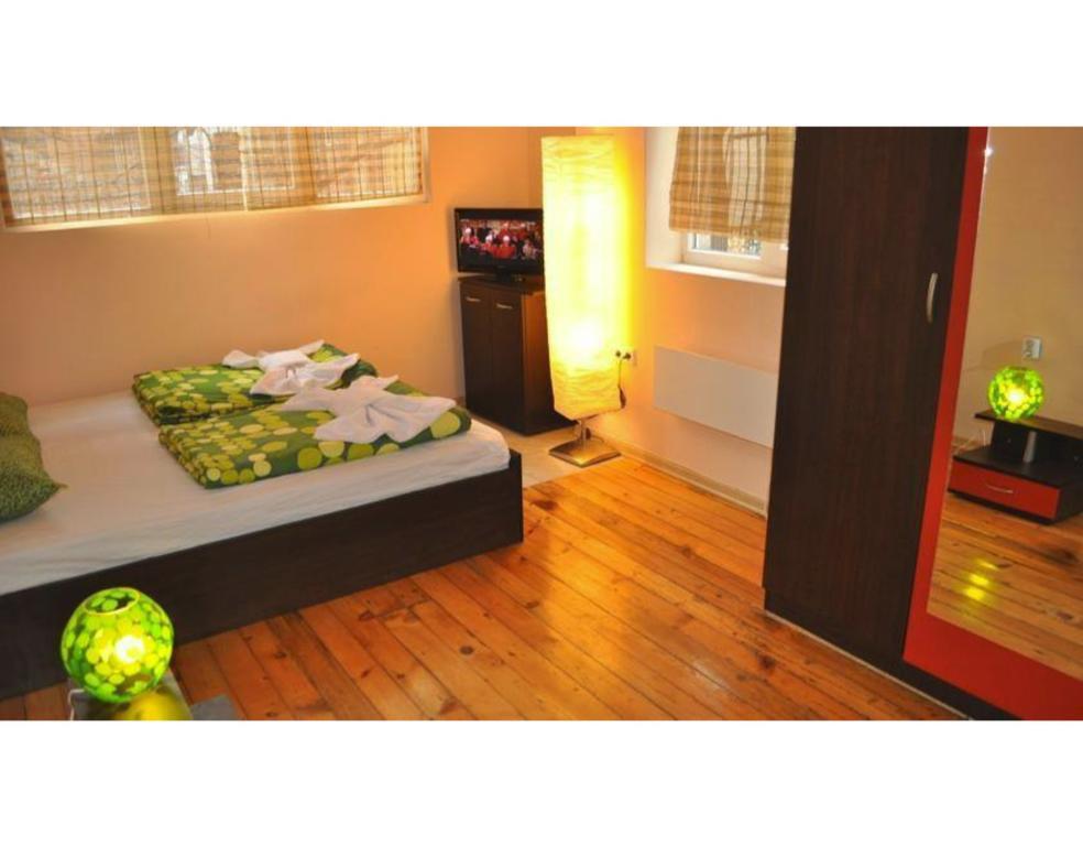 Elegance On A Budget - Rooms For Rent In Sofia Center Exterior foto